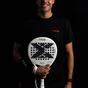 Padel Racket NOX At10 Genius 12k Alum Xtrem By Agustin Tapia - Image 12