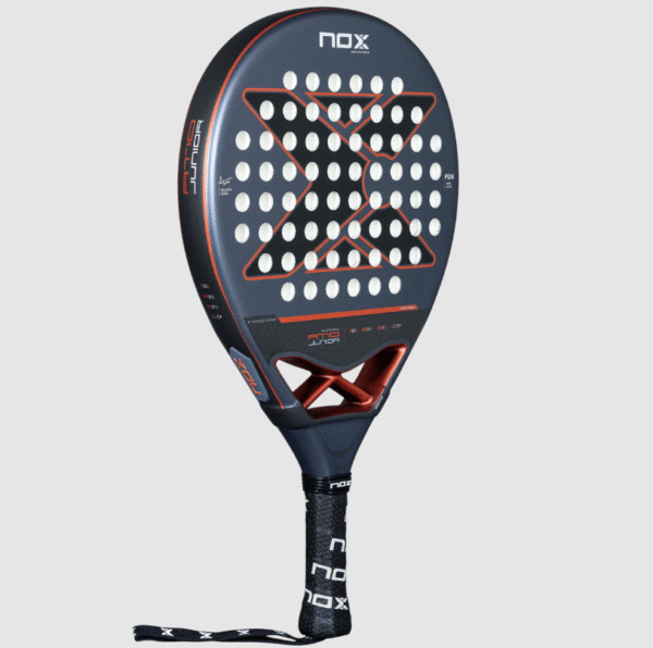 AT10 GENIUS JR by Agustín Tapia