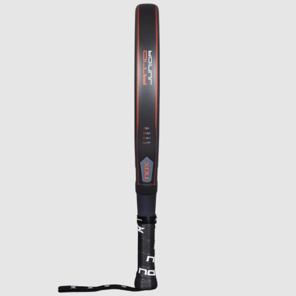 AT10 GENIUS JR by Agustín Tapia