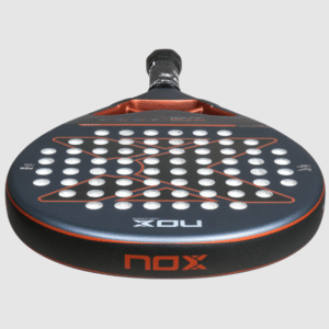 AT10 GENIUS JR by Agustín Tapia